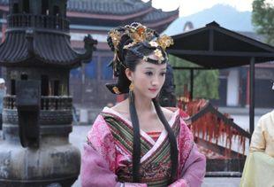 明珠游龙在线观看,穿越时空的奇幻之旅  第2张